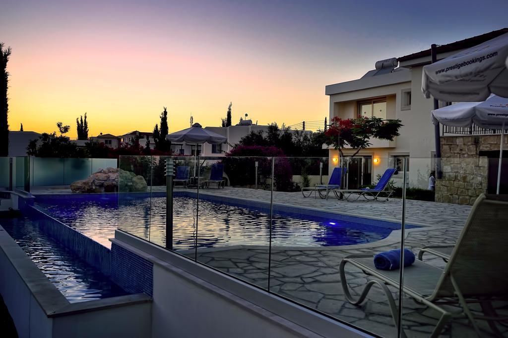Dionysos Villa Peyia Extérieur photo